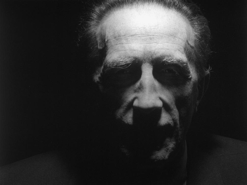 Portrait of Marcel Duchamp. Photo, 1951 AKG230641 © akg-images / Tony Vaccaro Portrait of Marcel Duchamp. Photo, 1951 AKG230641 © akg-images / Tony Vaccaro