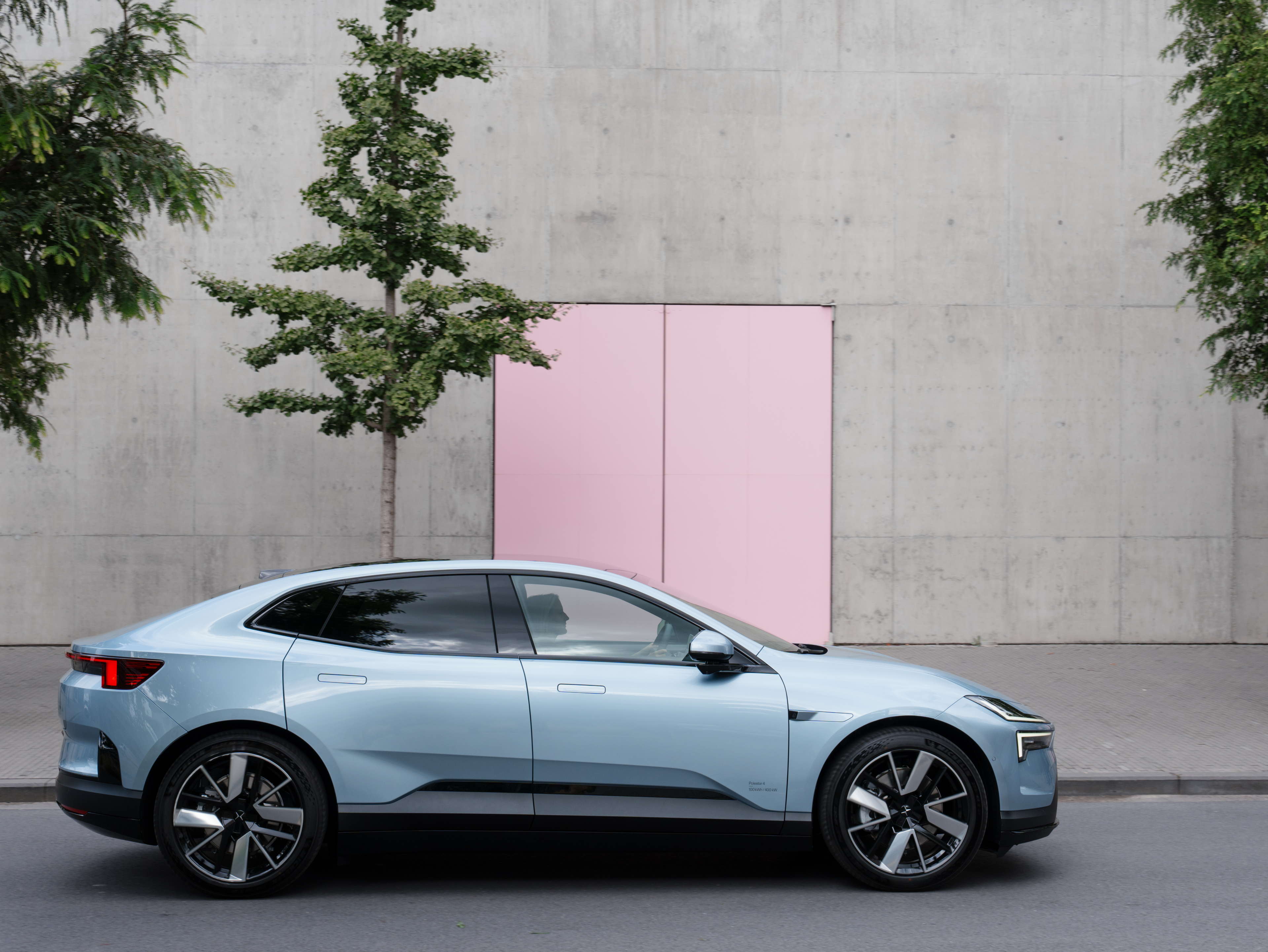 Polestar 4