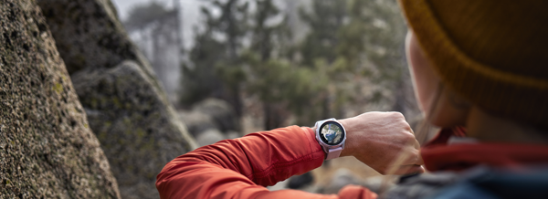 Vivez pleinement chaque aventure avec les nouvelles smartwatches les plus performantes Garmin fēnix™ 7 Pro Series et epix™ Pro Series