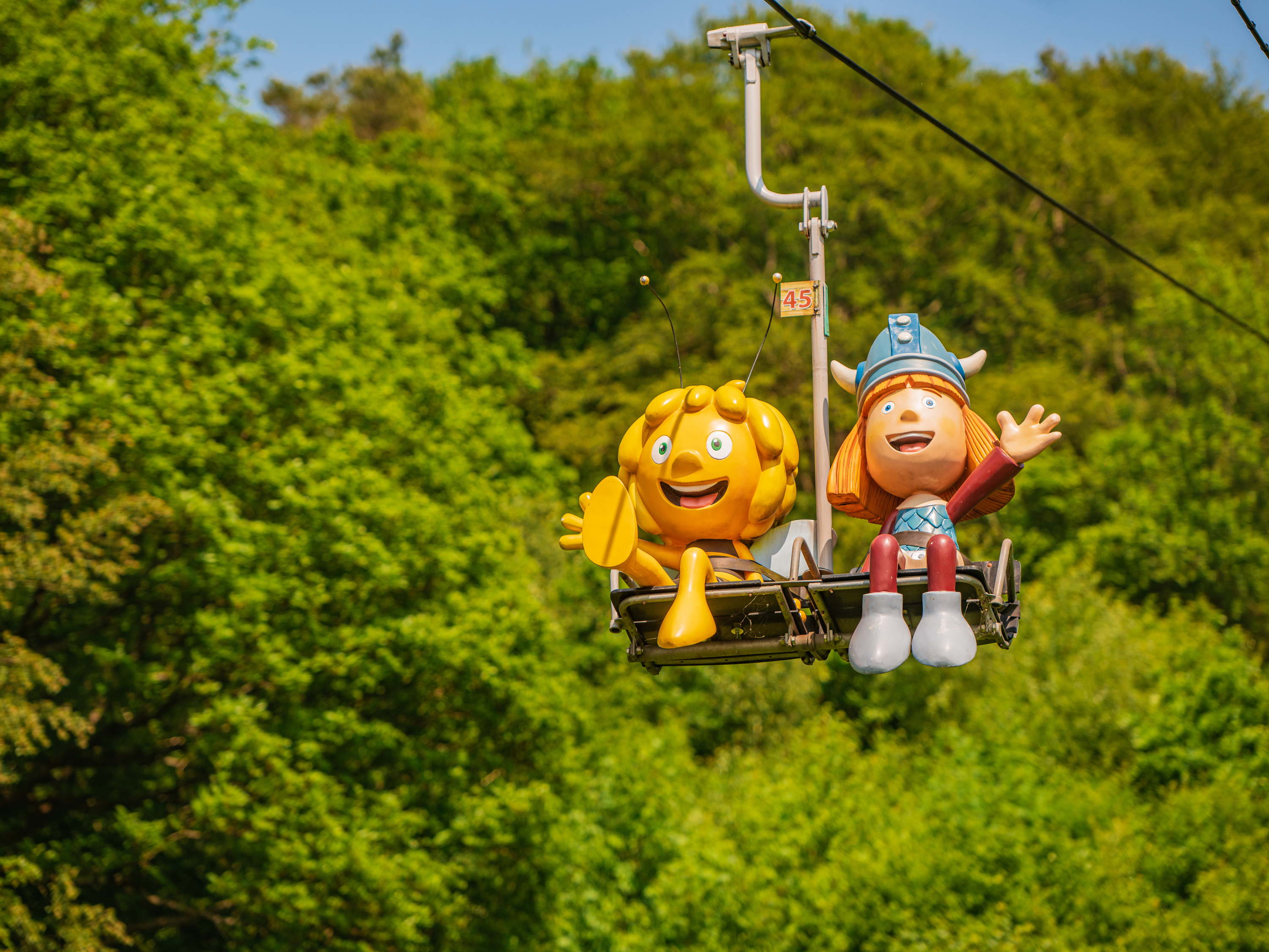 À Coo, Plopsaland Ardennes inaugure une nouvelle zone thématique Maya l’Abeille : 4 millions € investis pour l’attractivité touristique et économique de la région