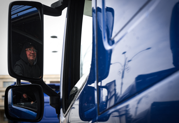VUB develops sensor to avoid blind spot accidents caused by lorries