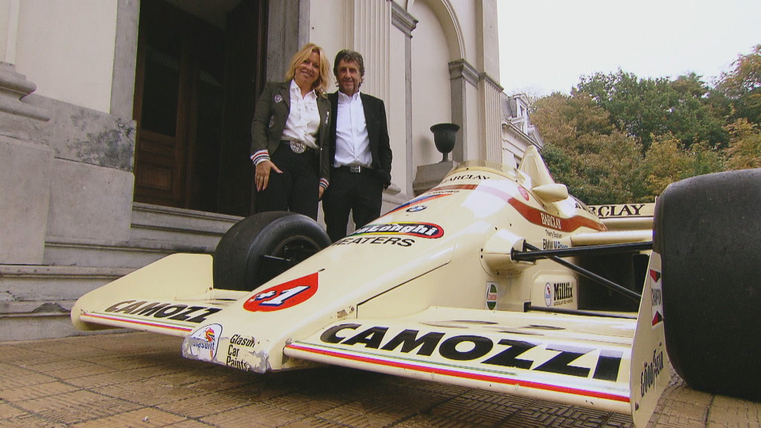 Franco met zijn formule 1-wagen