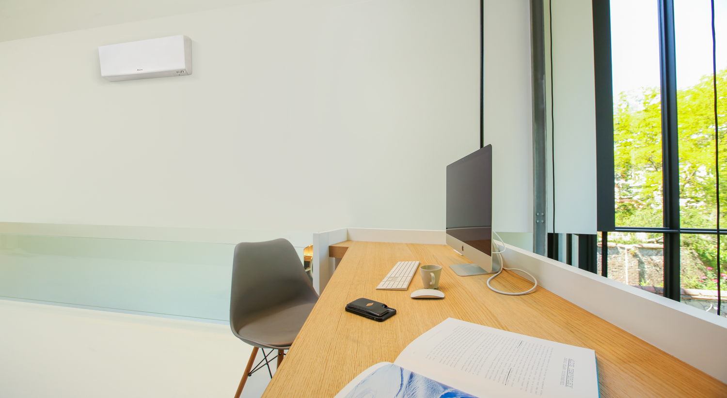 Daikin Perfera Wall