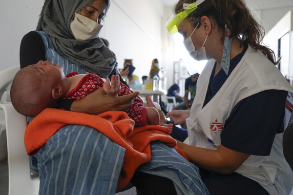 Médicos Sin Fronteras rechaza el traslado a un “nuevo Moria” de miles de personas y pide su evacuación urgente fuera de las islas griegas