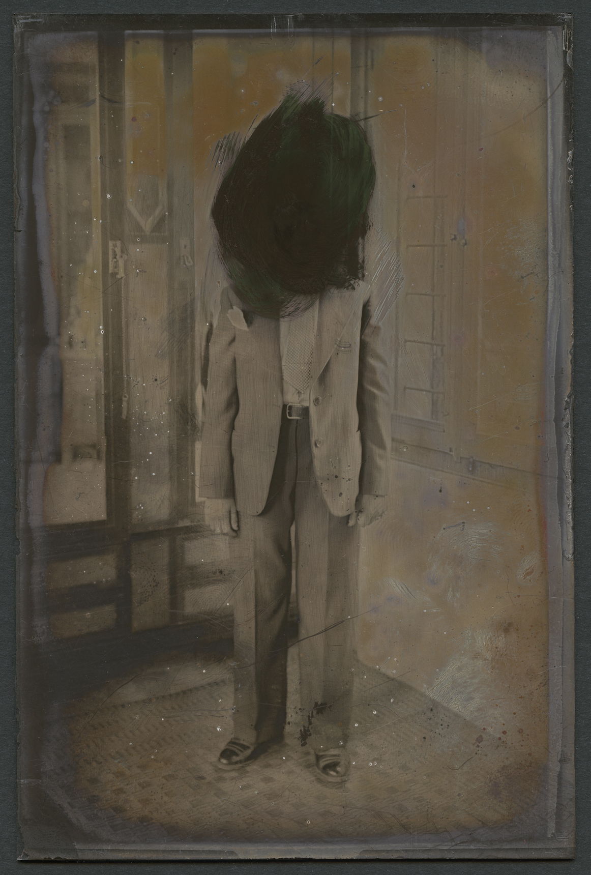 Woman dressed up in a suit, Muhamad Orabi, undated, Tripoli, Lebanon. 
Mohsen Yammine Collection, courtesy of the Arab Image Foundation, Beirut