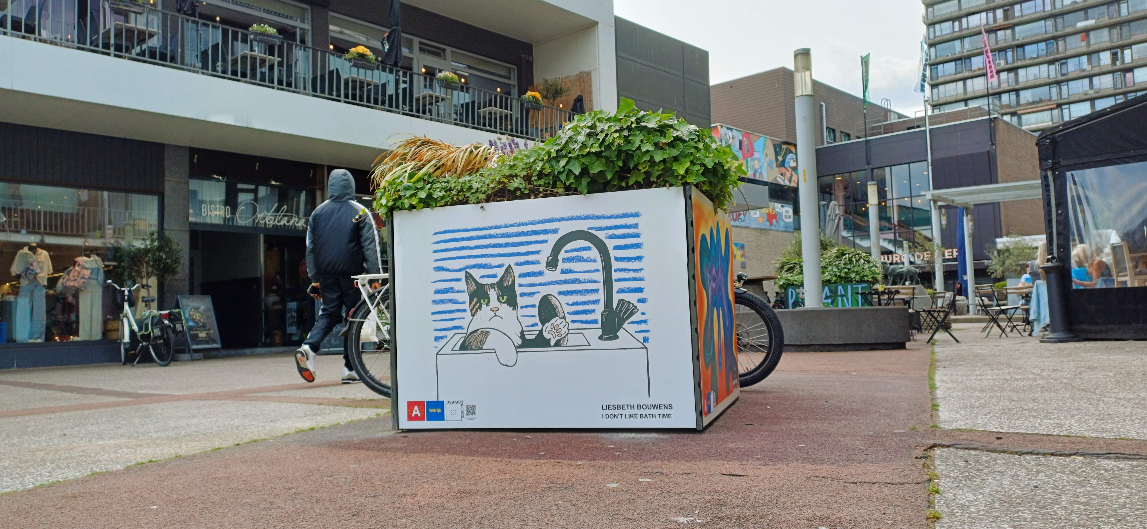 Jonge kunstenaars geven Wilrijks  winkelcentrum extra kleur