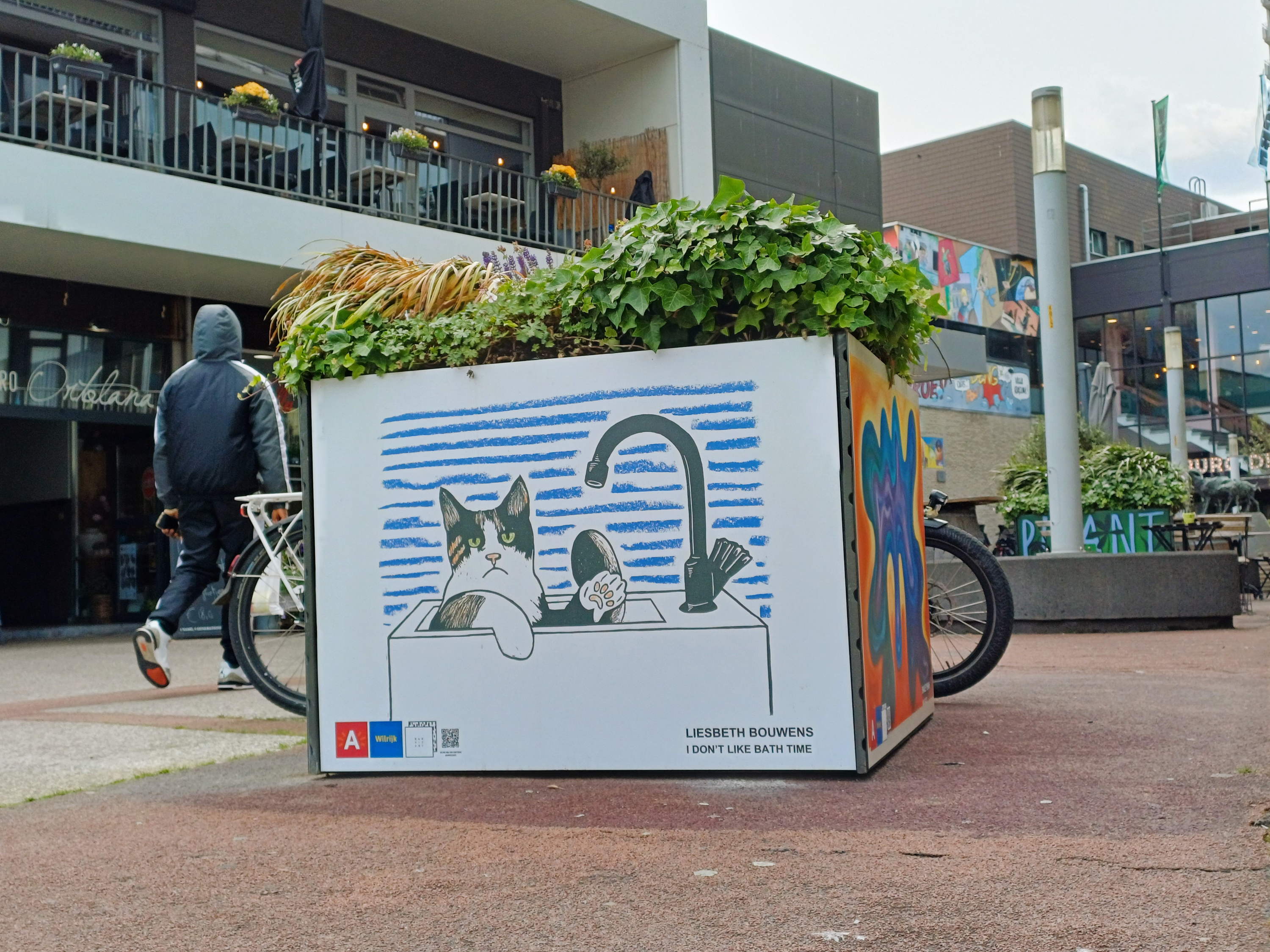 Jonge kunstenaars geven Wilrijks  winkelcentrum extra kleur