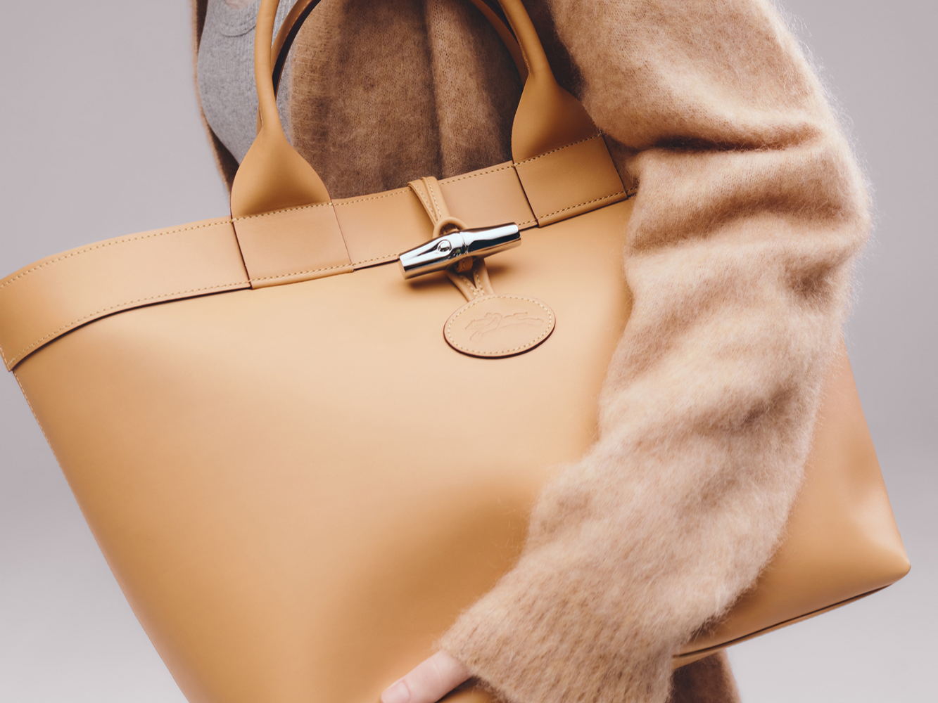 FROM PARIS TO LONDON: COLECCIÓN OTOÑO-INVIERNO 2025 