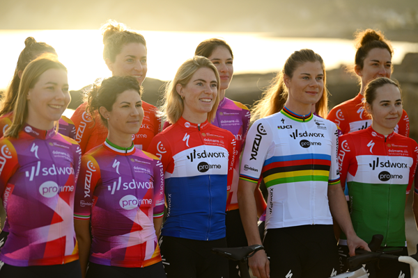 Communiqué de presse : Nouveau nom pour la meilleure équipe cycliste féminine: Team SD Worx – Protime