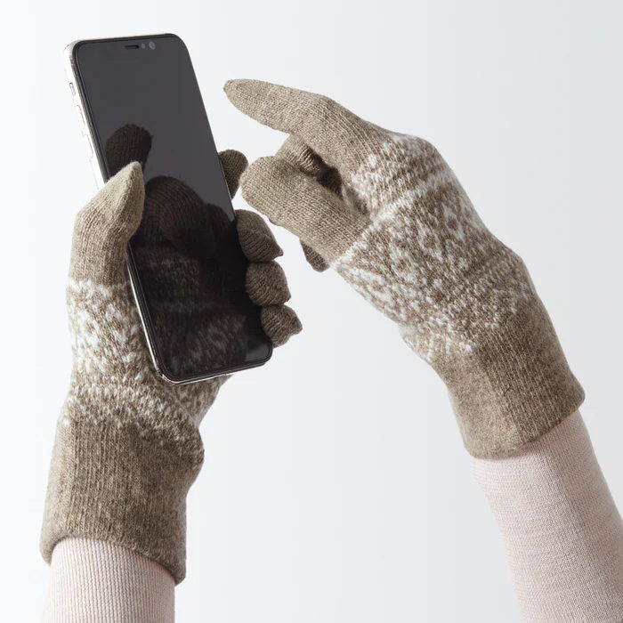 MUJI Wool Blend Touchscreen Gloves, $19.90, muji.us