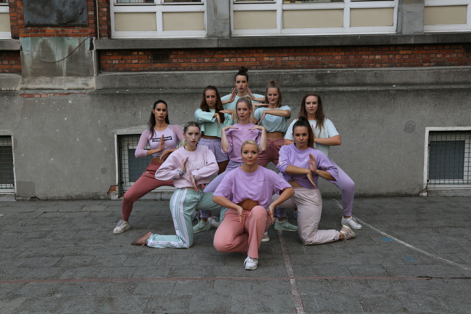 Empire Crew (c) VRT