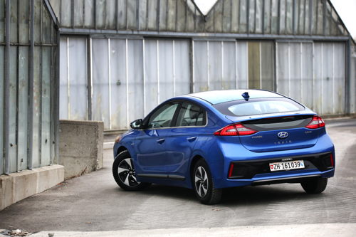 Hyundai IONIQ Hybrid