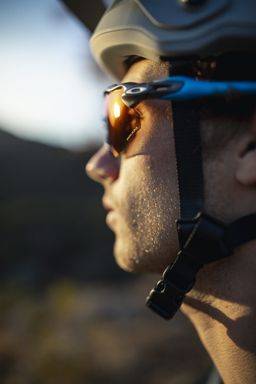 OAKLEY MTB COLLECTION - LIFESTYLE IMAGE (5)