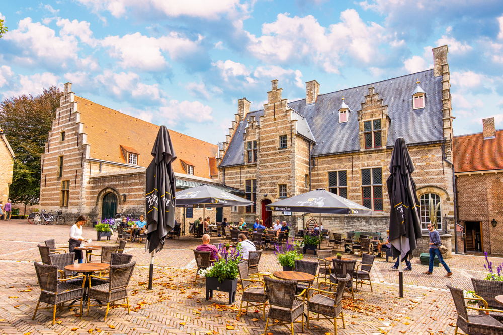 Bergen op Zoom - Markiezenhof terras