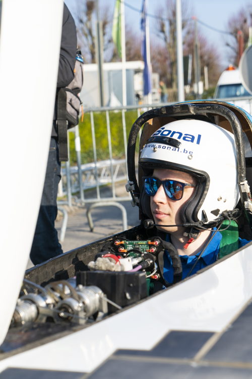Pilot Nelis right before the race