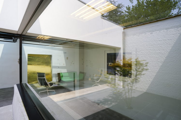 ajstudio's workplace
Credit: David Marlé