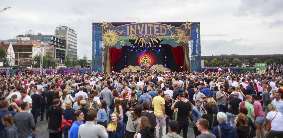 Stad ontvangt internationaal publiek Tomorrowland en bouwt feestje op Grote Markt