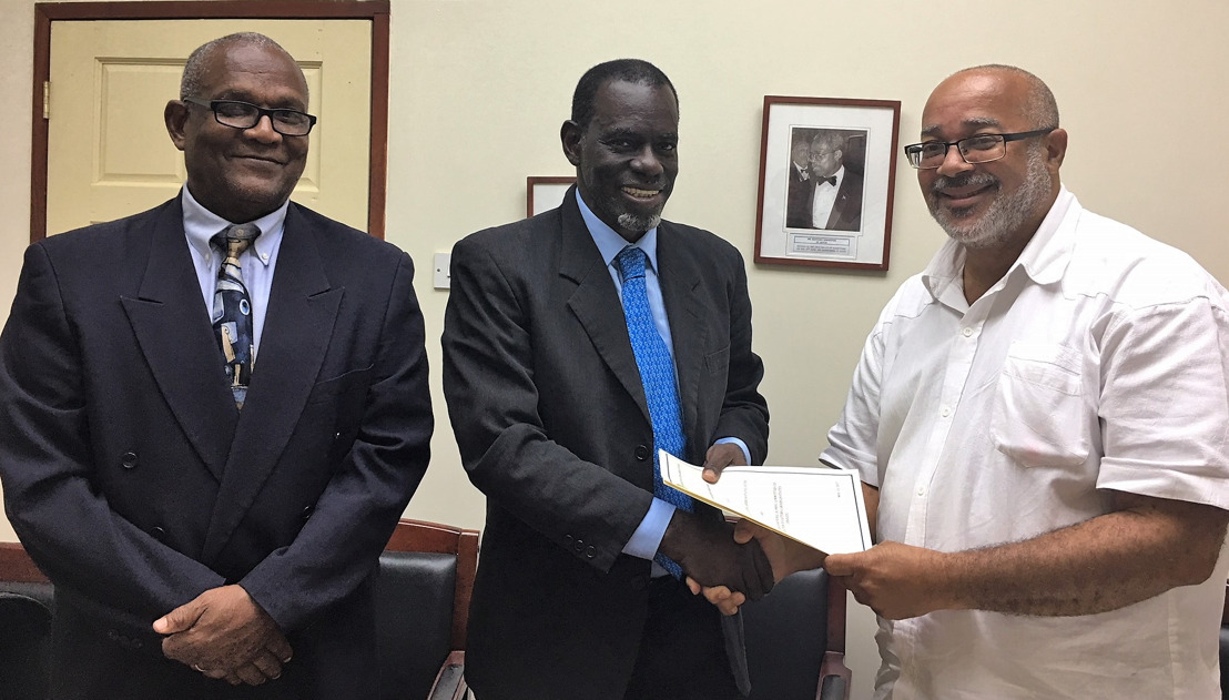 OECS Commission and ANOCES ink MOU on Cooperation