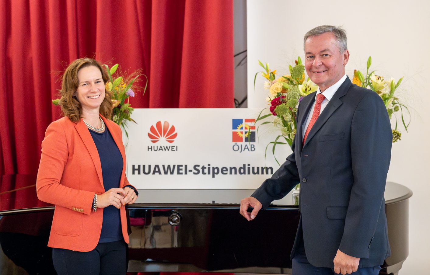 Studienplätze immer teurer: Huawei Austria fördert junge Talente mit begehrten Wohnplatz-Stipendien 