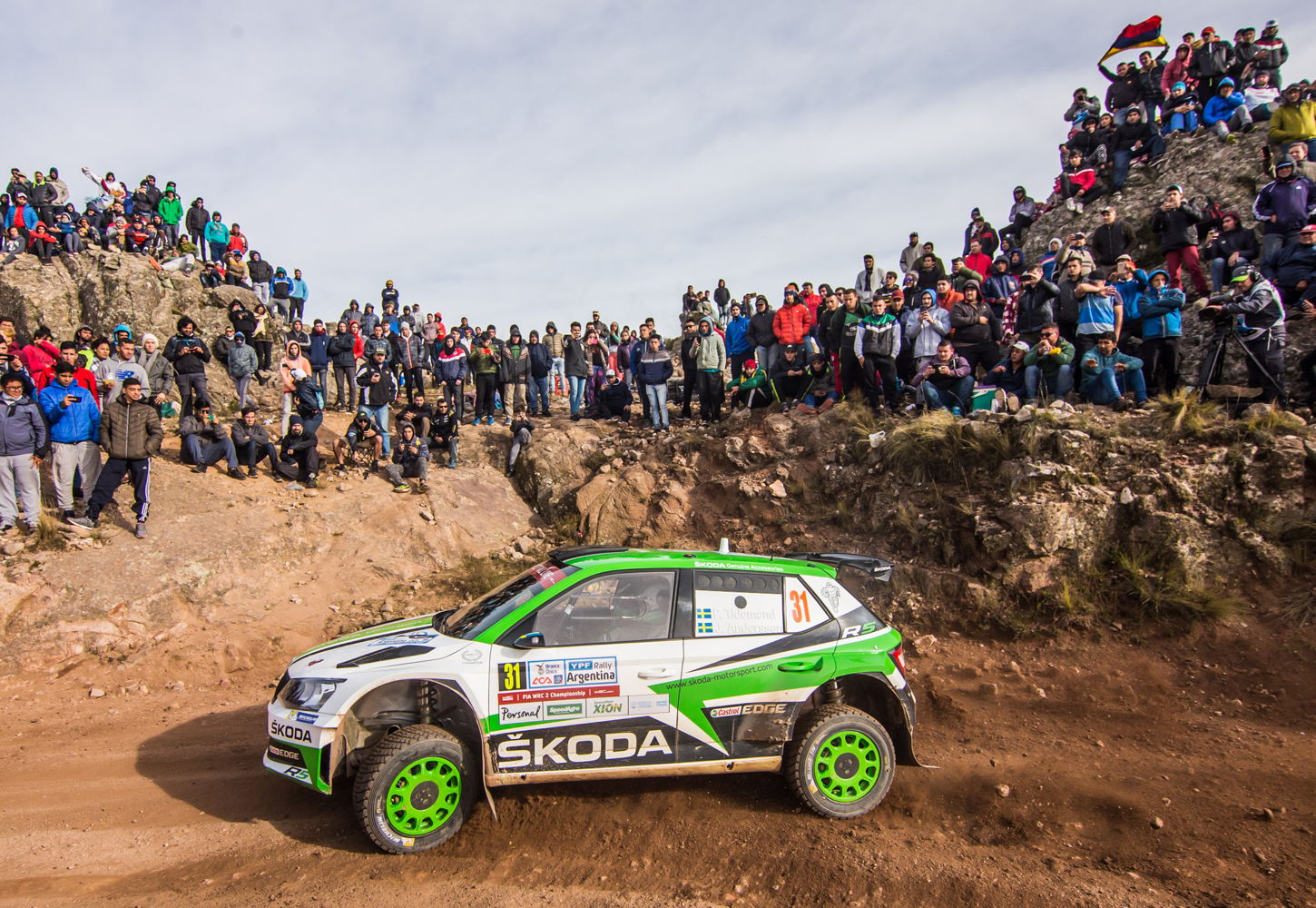 Reigning WRC 2 Champions Pontus Tidemand/Jonas
Andersson (SWE/SWE), driving a ŠKODA FABIA R5, want
to achieve a hat-trick win in the WRC 2 category.