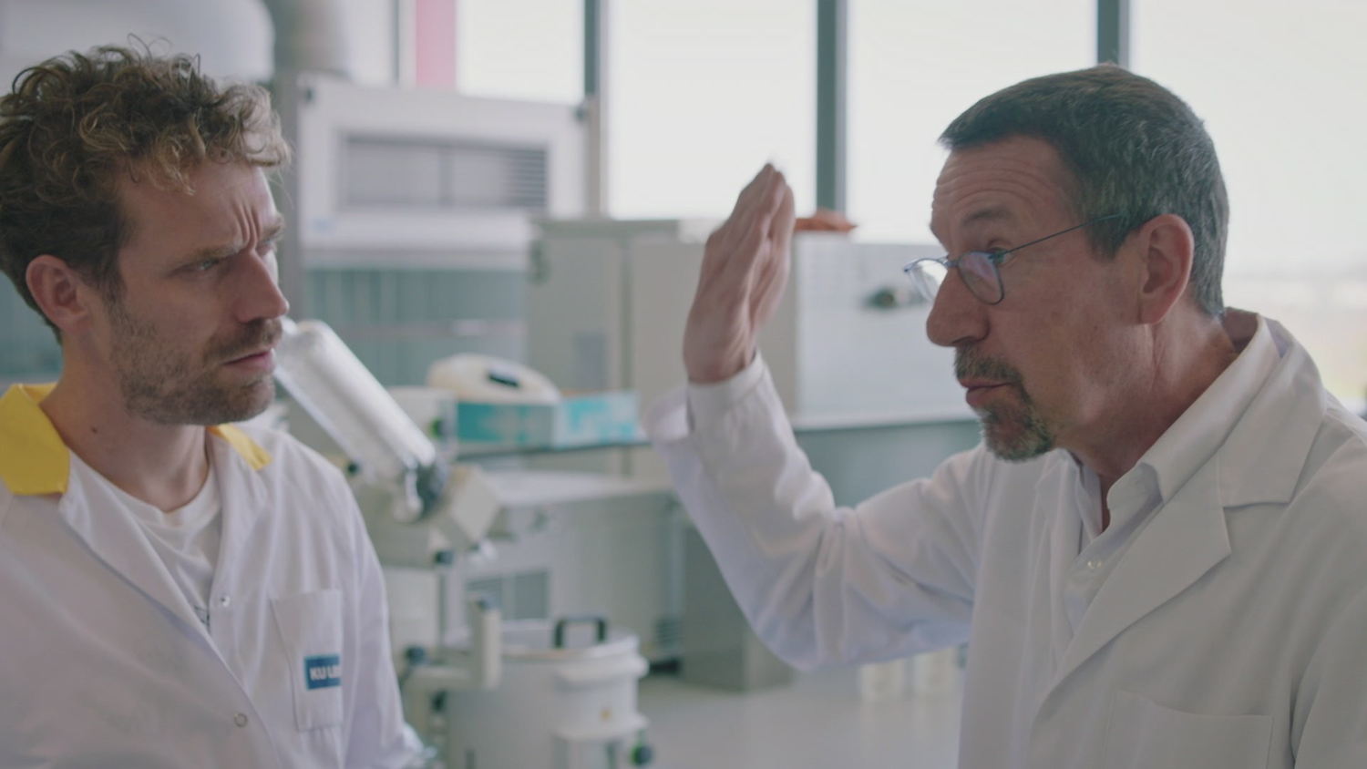 Otto-Jan en toxicoloog Jan Tytgat - (c) VRT