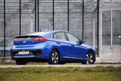 Hyundai IONIQ Hybrid