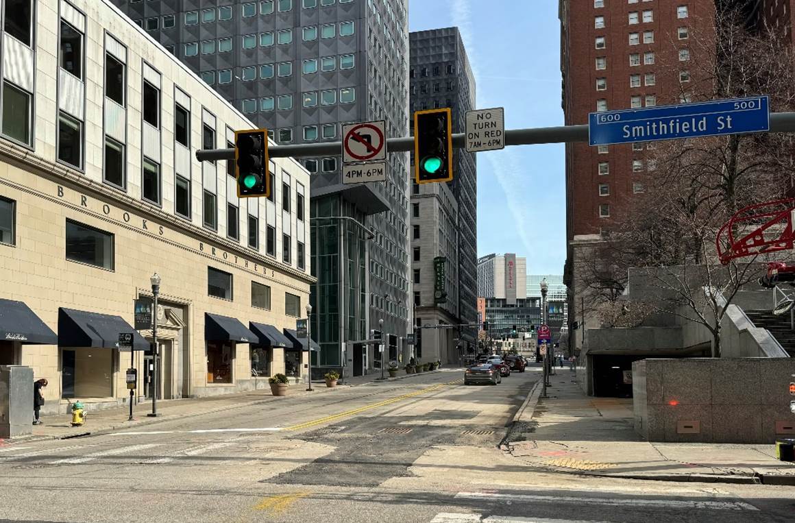 Temporary restoration at Sixth and Smithfield