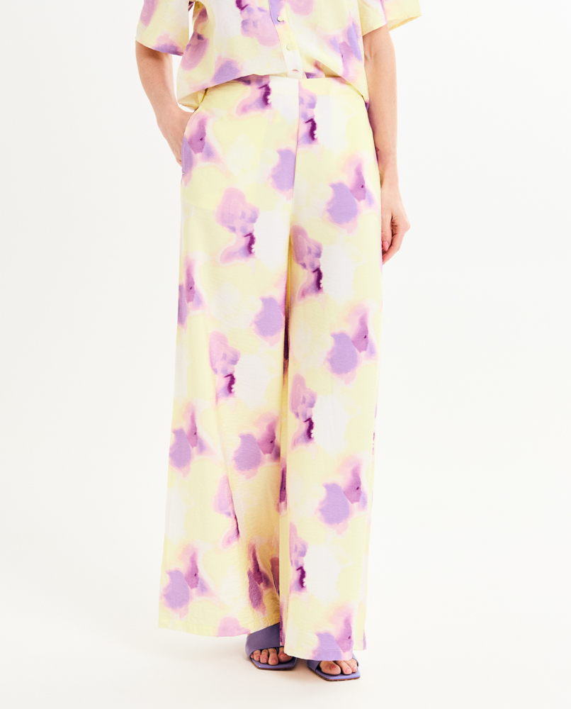 306965WTM 4 JBC X Dina Tersago SS25 49,95EUR