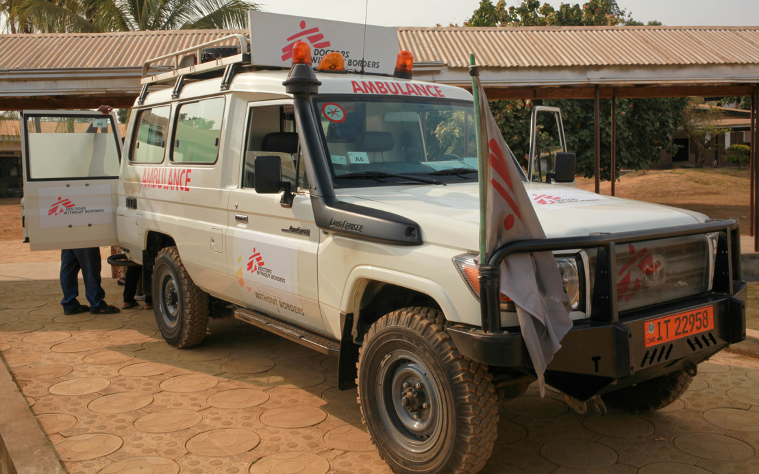 MSF ambulance service in South-West Cameroon : an essential lifeline in a region beset by violence
