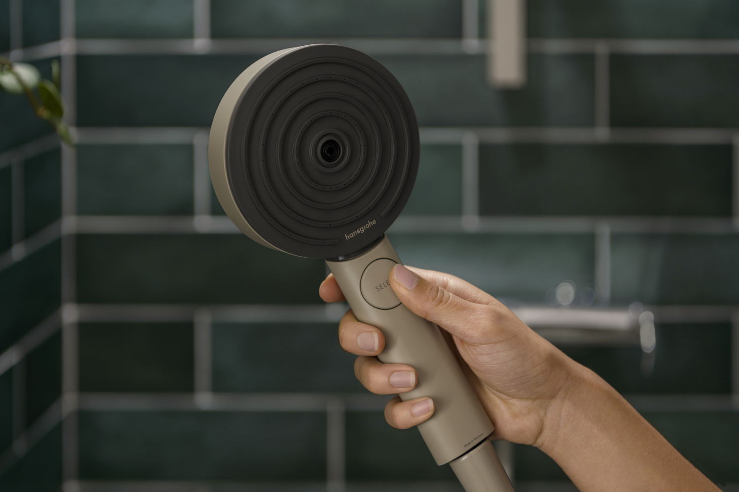 ©Hansgrohe Pulsify Planet Edition