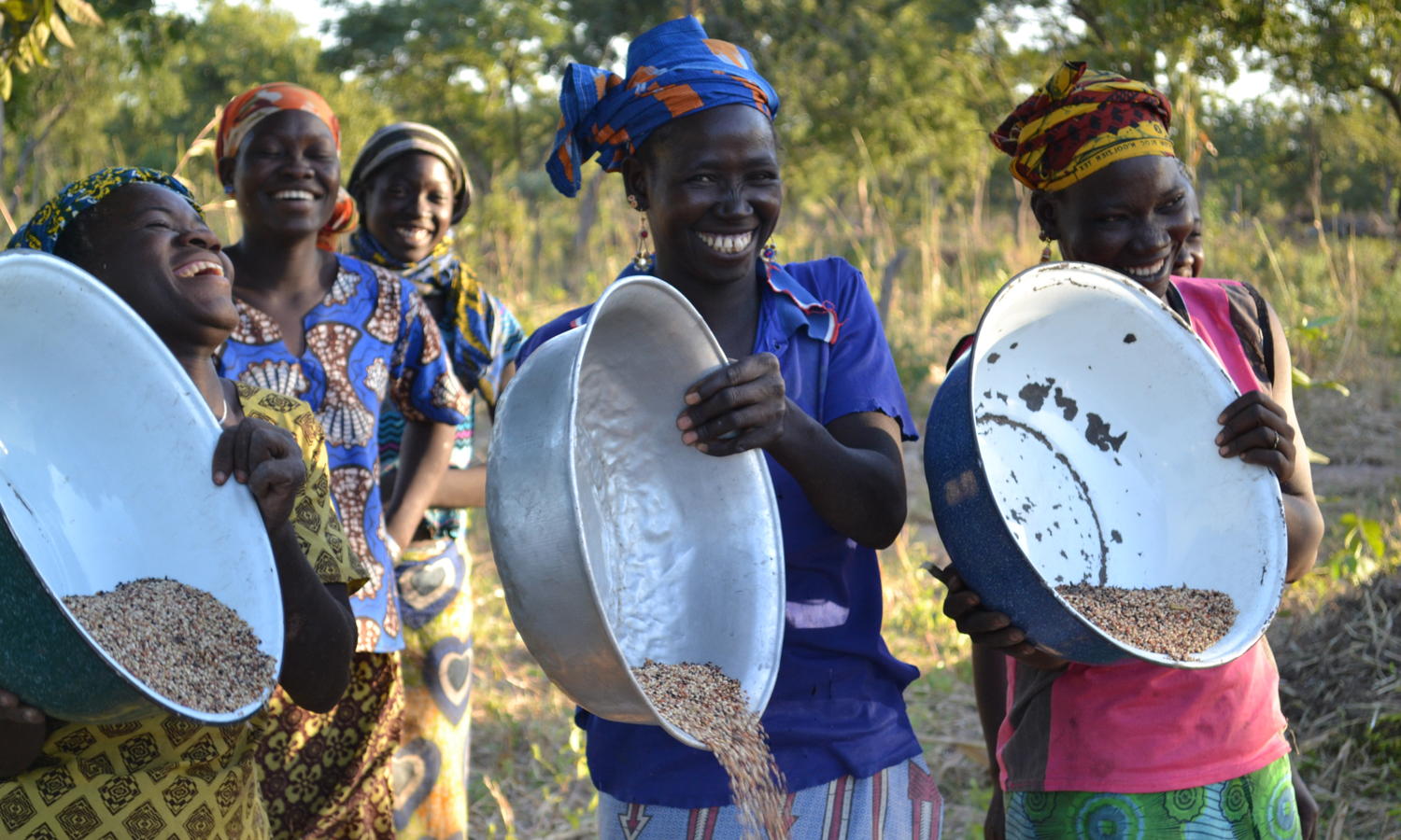 Women farmers with the crop harvest