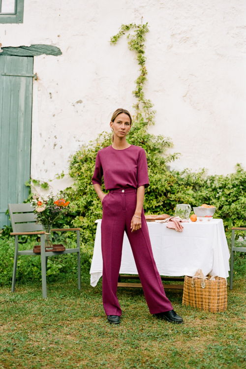 Mardi Editions - Top Daphné (135€) and Isabelle trousers (175€) - Wool crepe Dark pink