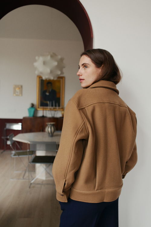 Mardi editions - SS23 - Veste Lelia Laine cachemire Cannelle (420€) (1)
