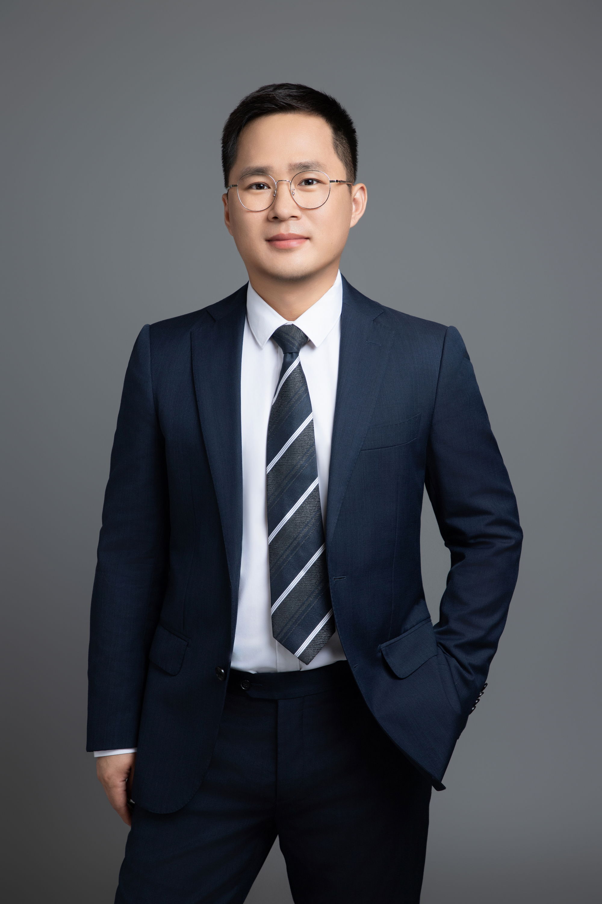 Taylor Zhang, Country Director Belgique