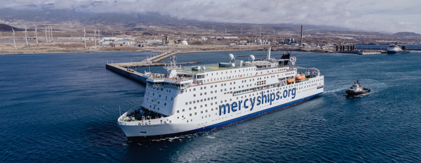 S.E. le Président Macky Sall inaugure le plus grand navire-hôpital civil au monde, Le Global Mercy™