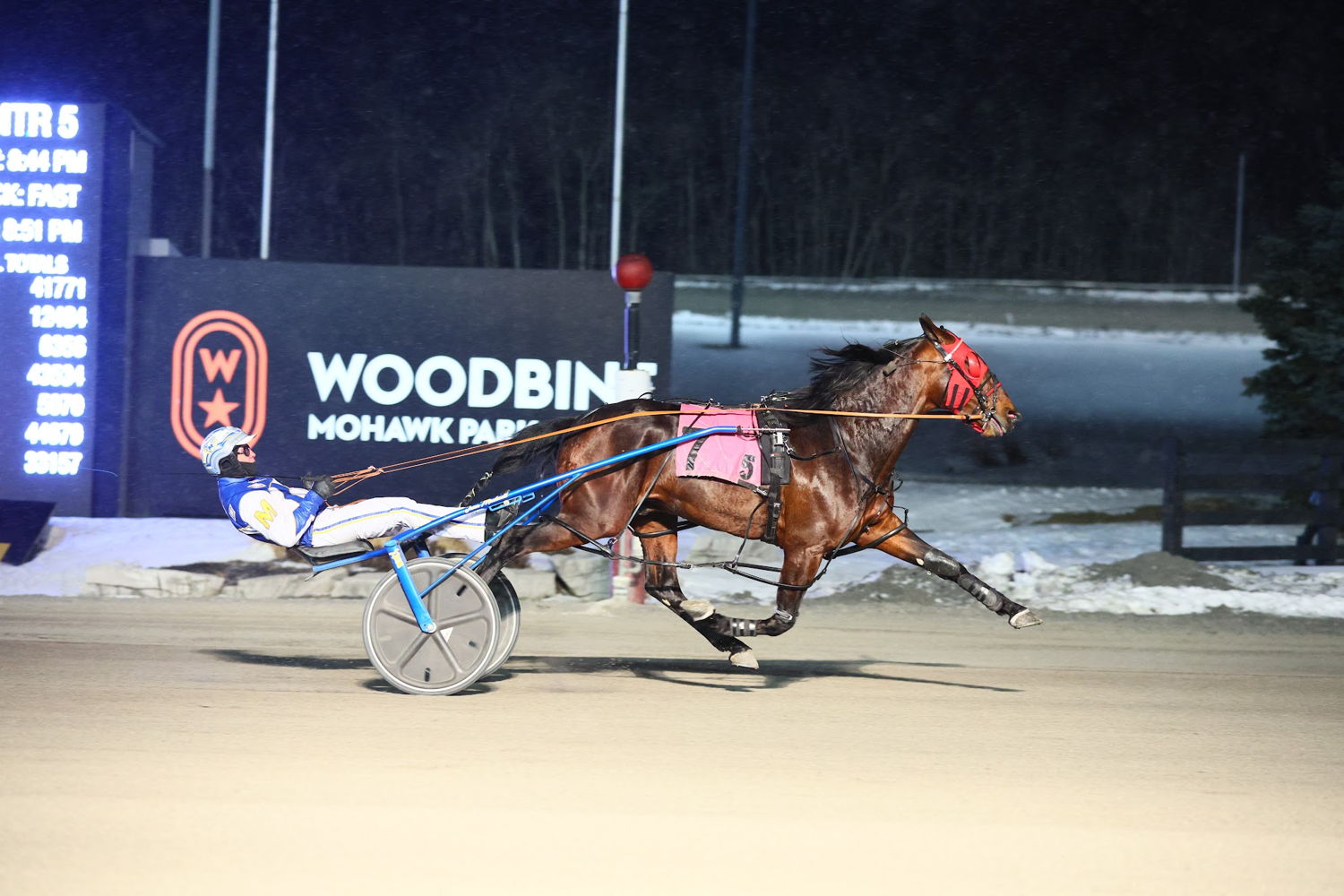 Nautical Hanover winning the second leg of the New Holland Pacing Series on March 18. (New Image Media)