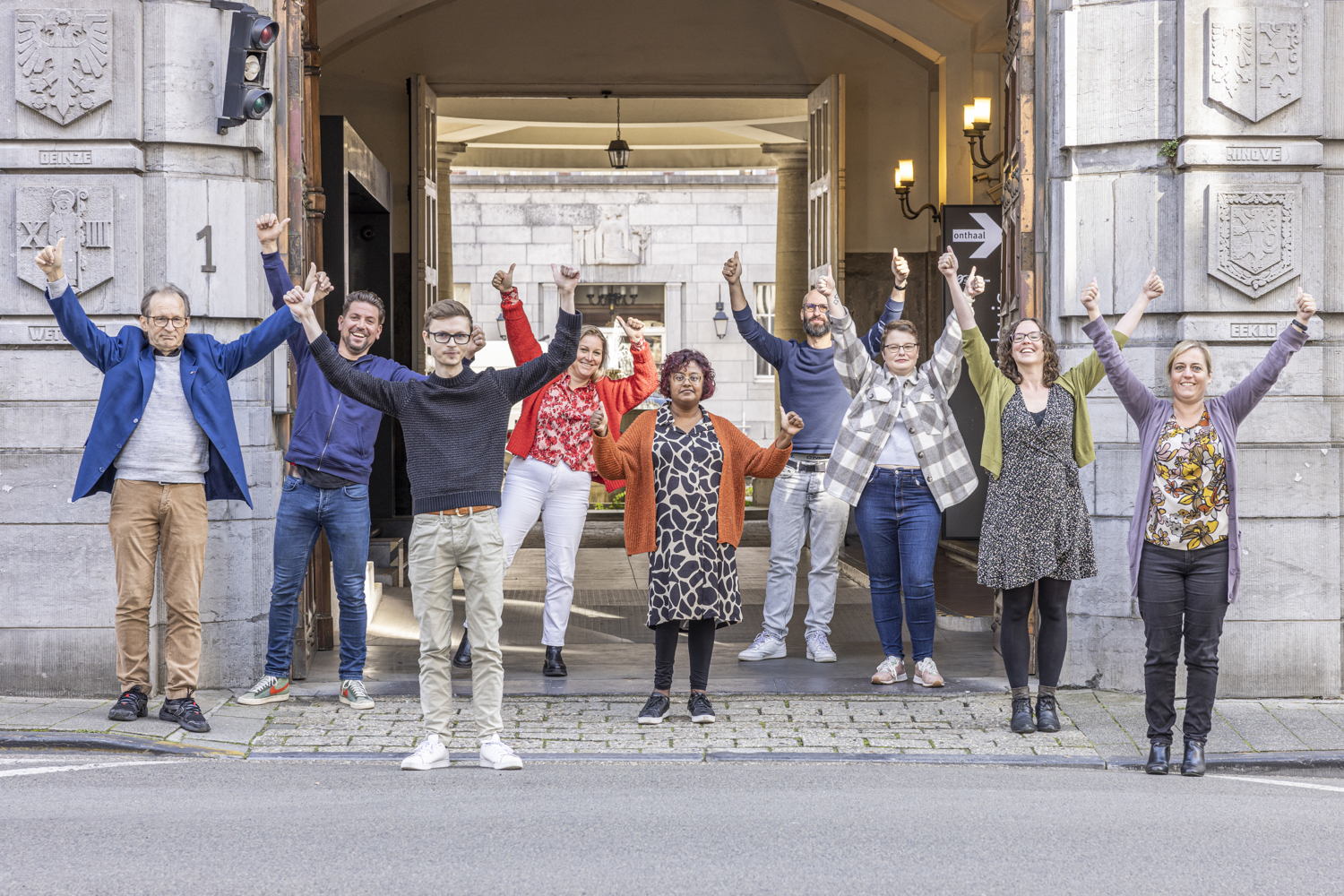 personeel Provincie voor Provinciehuis