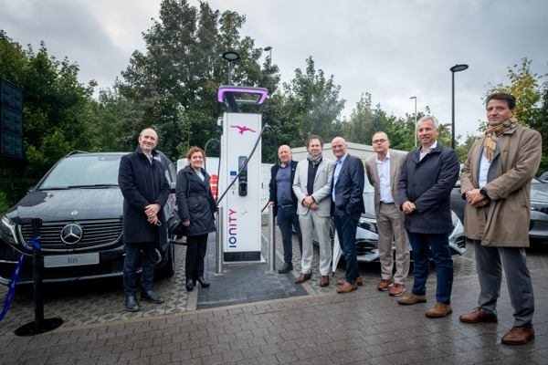 Preview: Flemish Minister of Mobility Lydia Peeters opens first ultra-fast IONITY charging points on the Brussels Ring