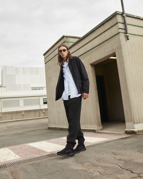 OAKLEY COYOTE BOOT LIFESTYLE IMAGE (1)