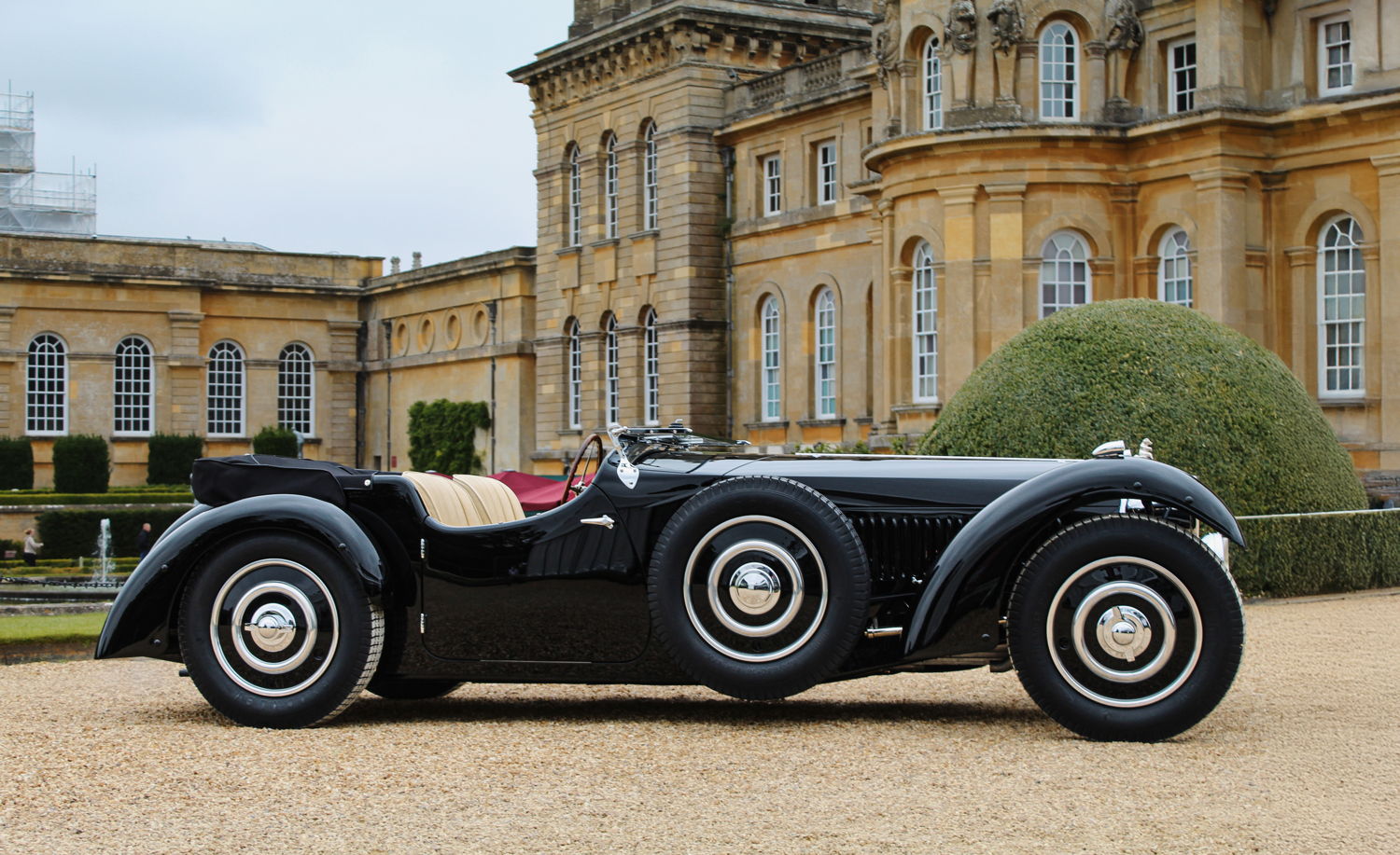 Bugatti Type 57 S Roadster