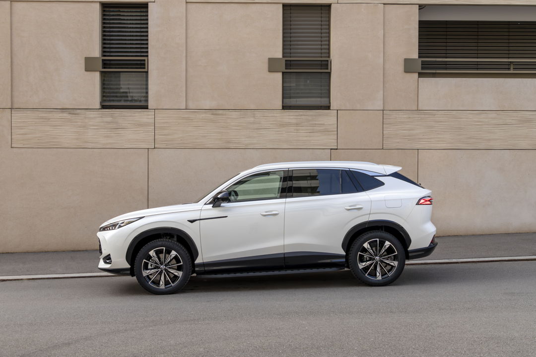 MG HS PHEV