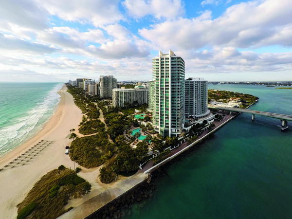 UN EXCLUSIVO PARAÍSO EN MIAMI BEACH: BAL HARBOUR