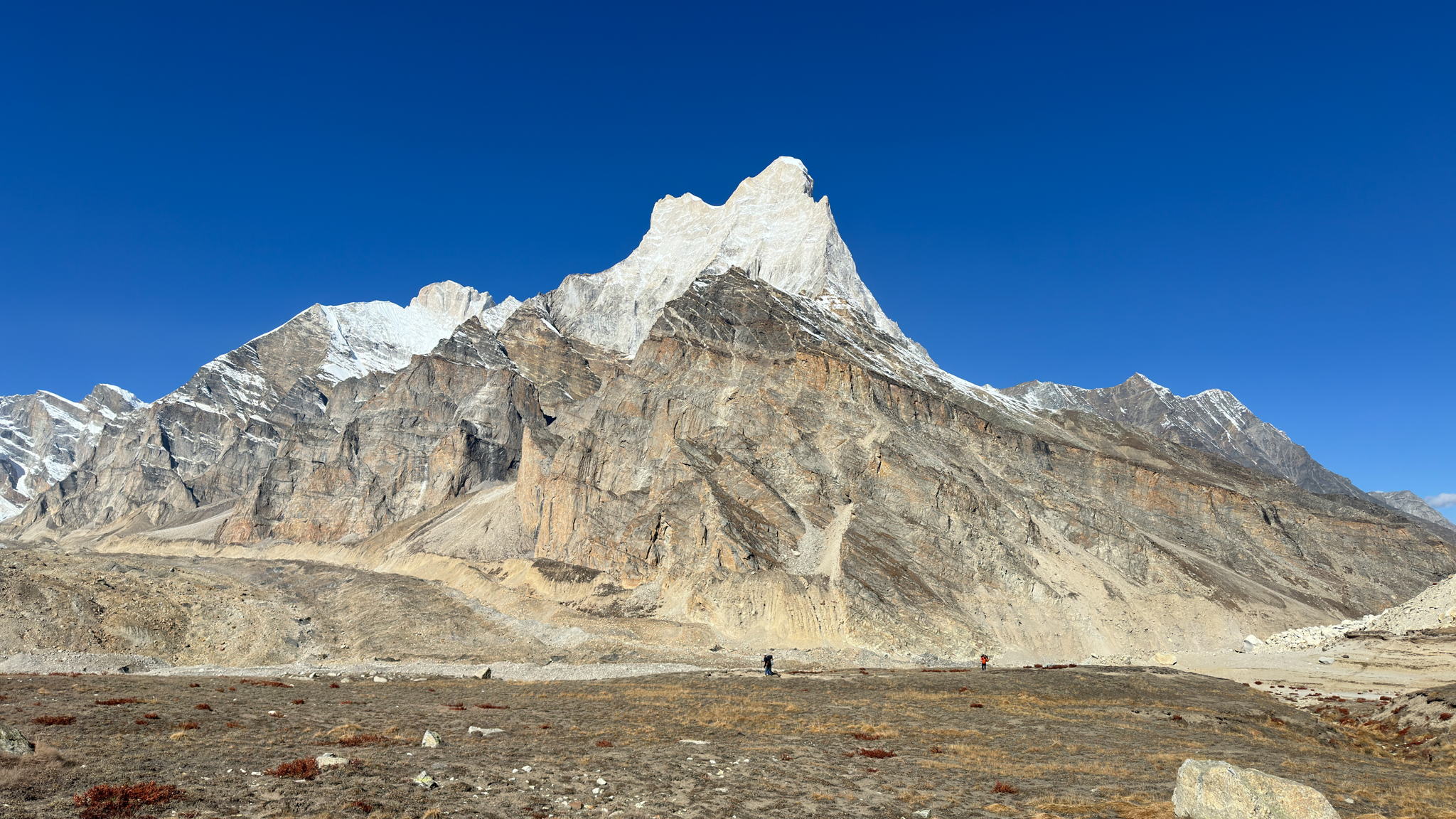 Shivling Südwand (© Stephan Siegrist) Shivling Südwand (© Stephan Siegrist)