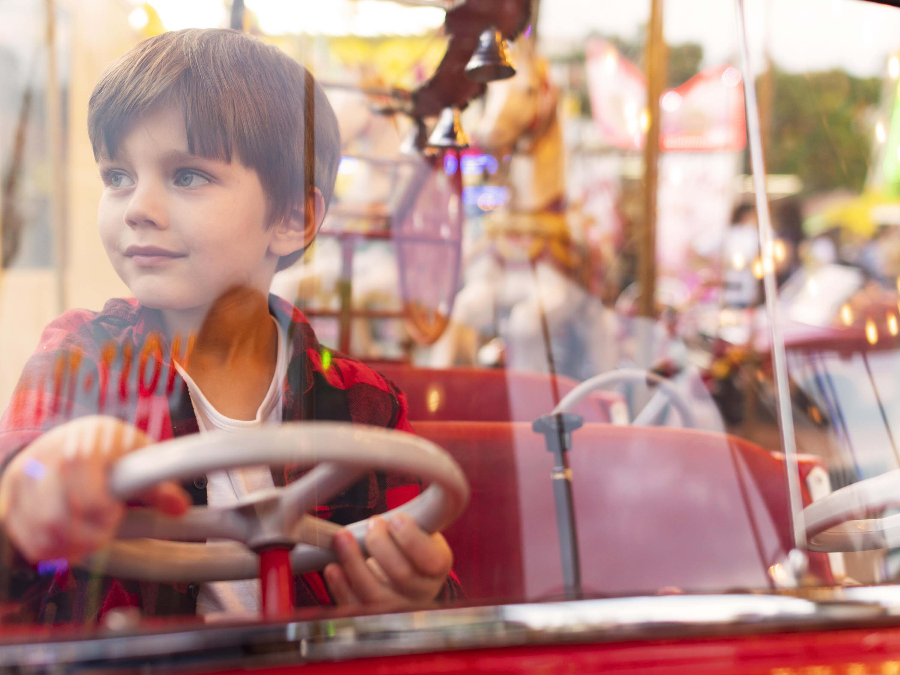 ¿A dónde viajar con niños este verano? Los destinos que combinan diversión, cultura y descanso