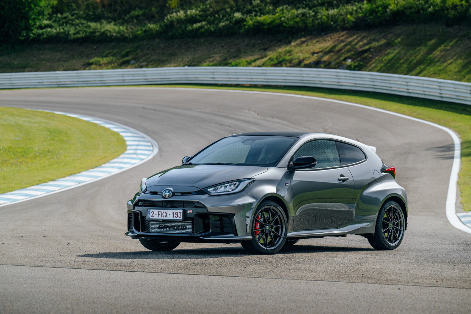 2024_GR Yaris_Manual_Precious Metal_DPL_Static__008