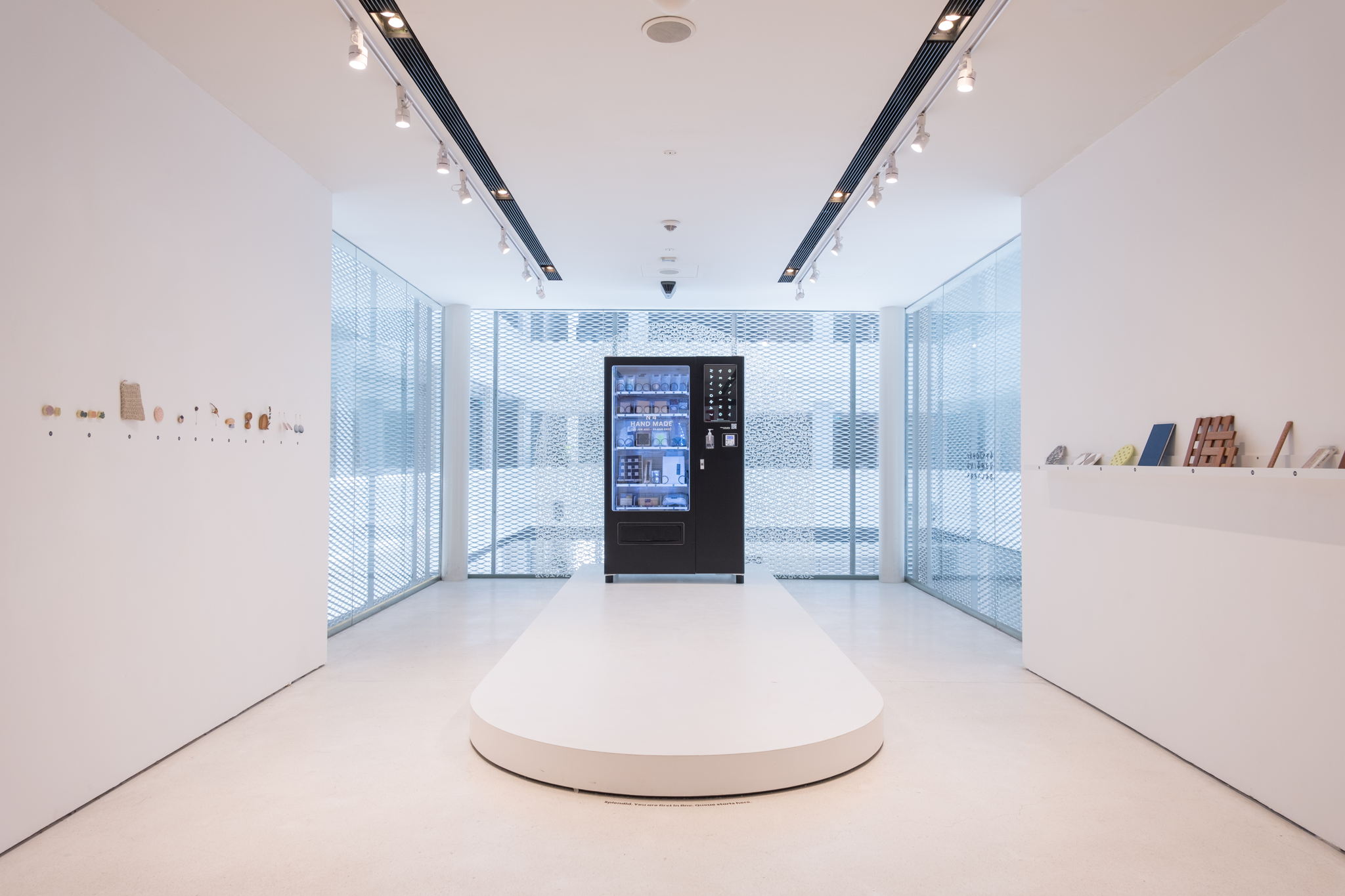 Image of the National Vending Gallery (Topic No 4 Hand Made) by Hans Tan Studio