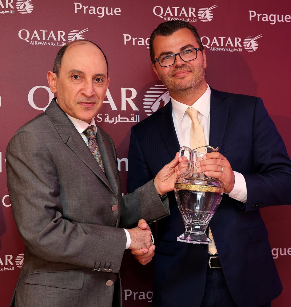 Akbar al-Bákir (generální ředitel Qatar Airways) s Václavem Řehořem