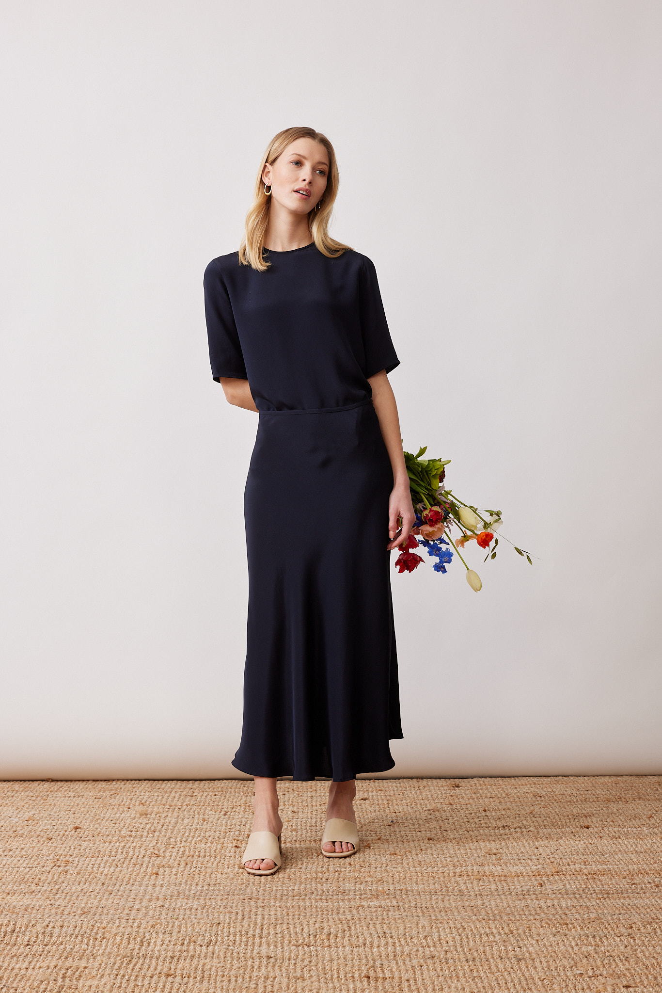 Mardi editions - SS23 - Jupe Margaux Soie Bleu nuit (112€) (1)
