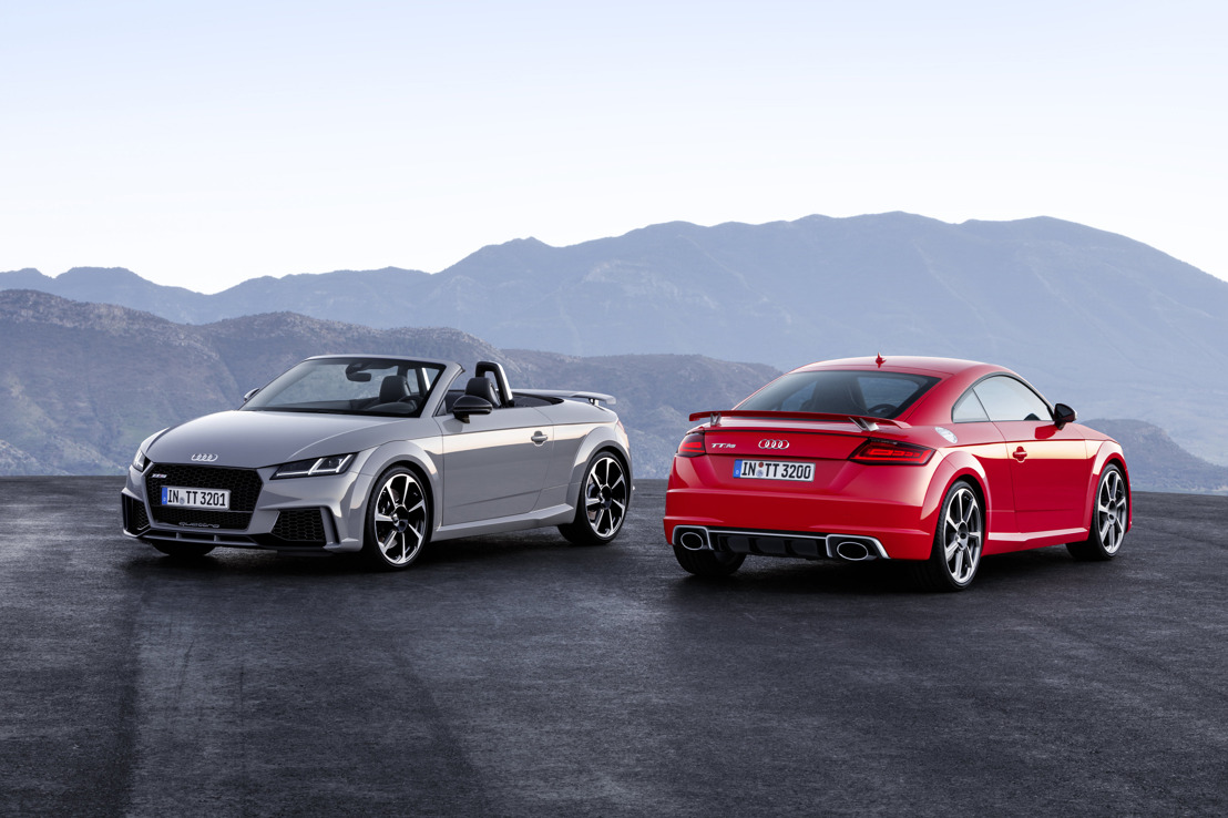 Krachtiger dan ooit: de nieuwe Audi TT RS Coupé en Audi TT RS Roadster