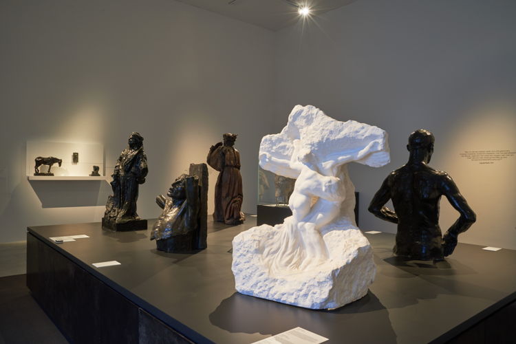 Zaalzicht 'Rodin, Meunier & Minne' in M © Dirk Pauwels